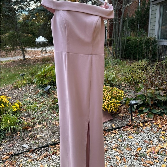 https://www.stacees.com/list/new-bridesmaid-dresses - Picture 3 of 8